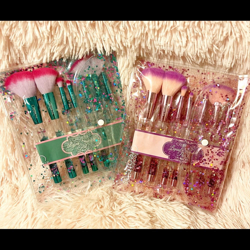 LIQUID SPARKLE BRUSHES
